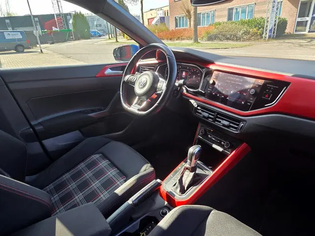 Volkswagen Polo 2.0 TSI GTI 2019 Benzine 18