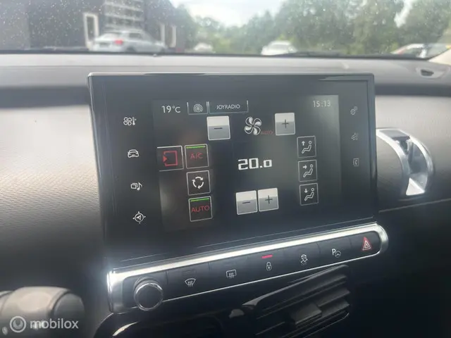 Citroën C4 Cactus 1.2 e-VTi Shine 2014 Benzine 11