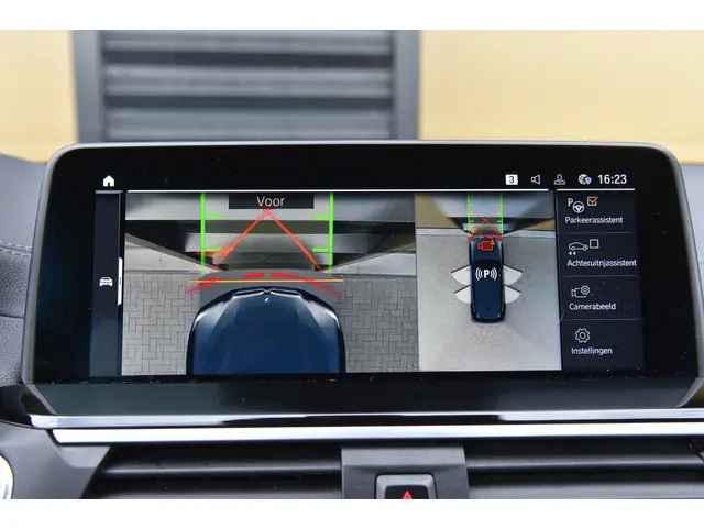 BMW iX3 High Executive 80 kWh 2021 Elektrisch 15