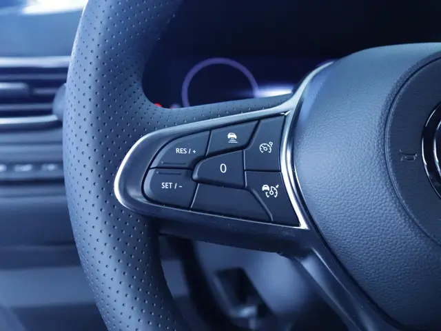 Mitsubishi Colt 1.0T MT Instyle 2025 Benzine 12