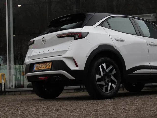 Opel Mokka 1.2 Turbo Level 5 2023 Benzine 22