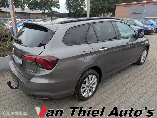 Fiat Tipo 1.4 16v Lounge navi 2018 Benzine 6