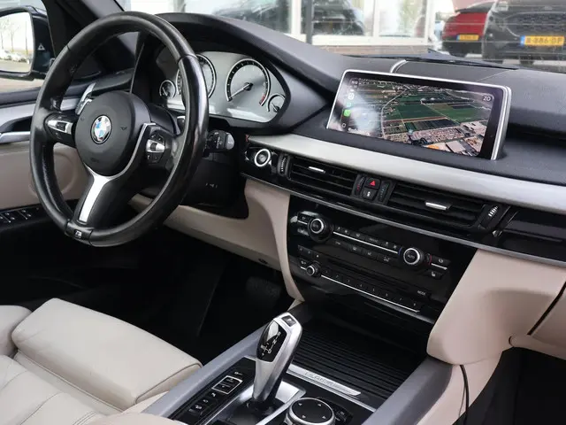 BMW X5 xDrive40e High Executive 2015 Hybride Benzine 4