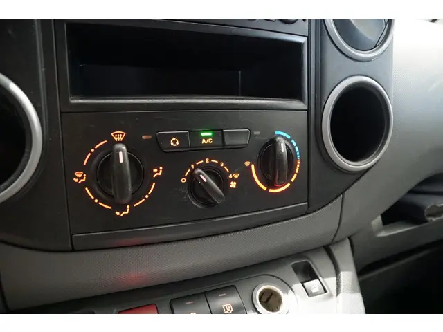 Peugeot Partner 120 1.6 e-HDI L1 XT Profit + 2014 Diesel 22