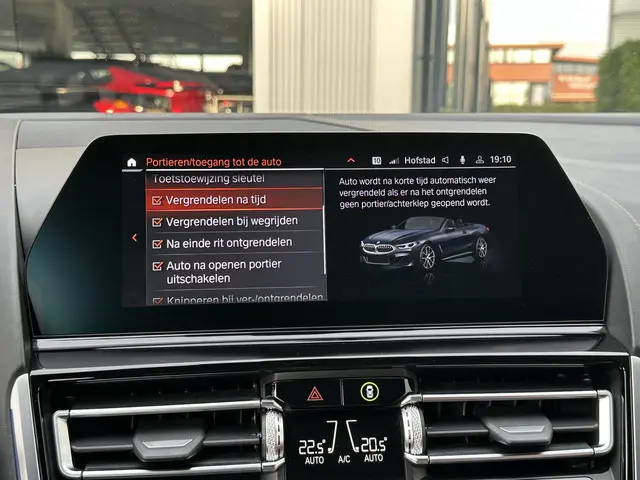 BMW 8 Serie 840i xDrive High Executive 2021 Benzine 78
