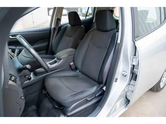 Nissan Leaf Visia 24 kWh 2015 Elektrisch 14