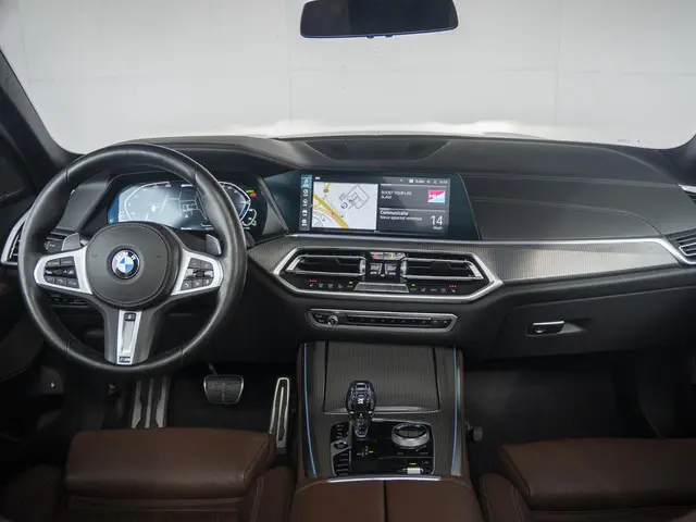 BMW X5 xDrive45e 2020 Hybride Benzine 7