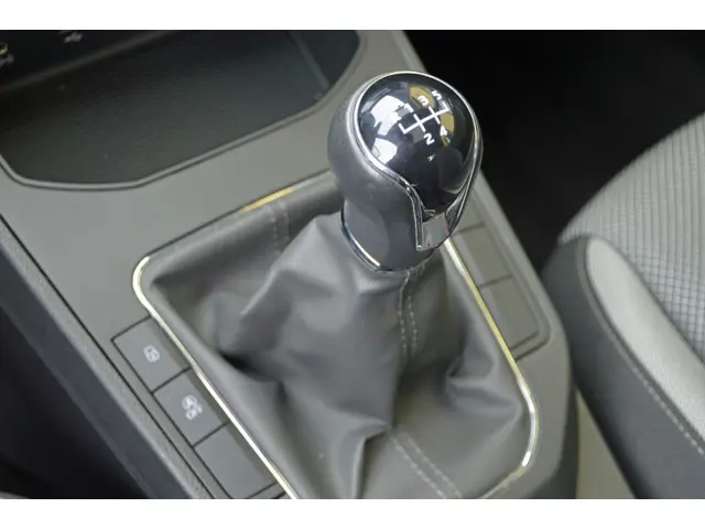 SEAT Ibiza 1.0 95 pk TSI Style 2017 Benzine 21