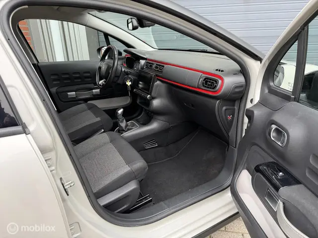 Citroën C3 1.2 PureTech Feel - 2018 Benzine 24