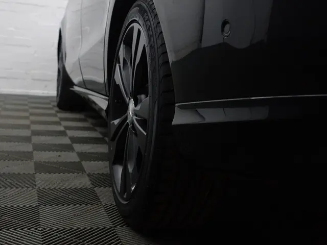 Mercedes-Benz CLA 180 AMG Edition Plus- 2016 Benzine 23