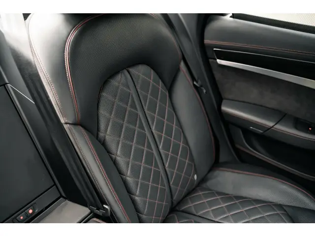 Audi S8 4.0 TFSI plus quattro Leer Pano Vol 2017 Benzine 38