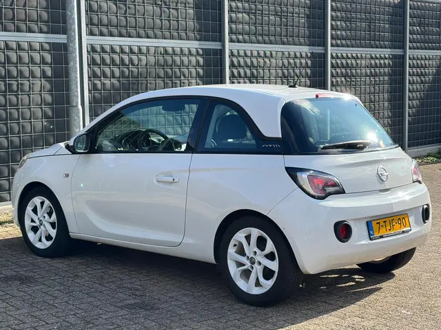 Opel ADAM 2