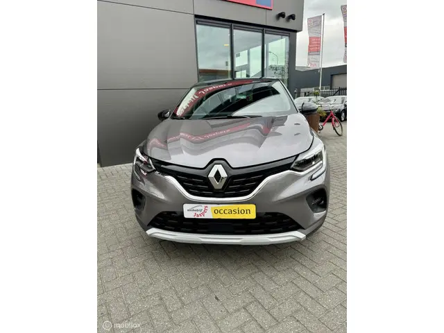 Renault Captur 1.0 TCe 90 evolution 2024 Benzine 4
