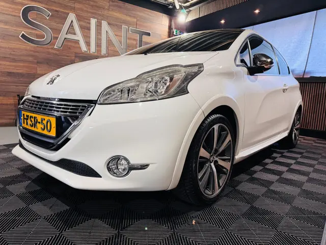 Peugeot 208 1.6 THP XY 2013 Benzine 3
