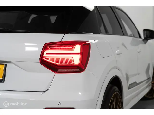 Audi Q2 2.0 TFSI SQ2 2020 Benzine 10