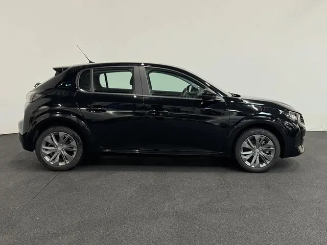 Peugeot e-208 EV Active Pack 50 kWh 2023 Elektrisch 6