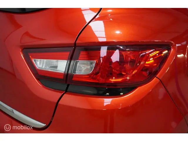 Renault Clio 0.9 TCe Limited 2019 Benzine 8