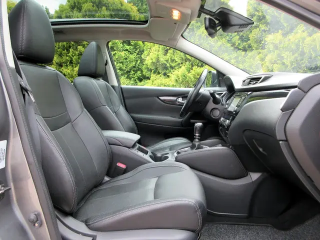 Nissan QASHQAI 1.2 Tekna*Leder*360cam*Trekhaak* 2014 Benzine 14