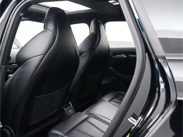 Audi RS3 Sportback 2.5 TFSI 550pk quattro 2019 Benzine 12