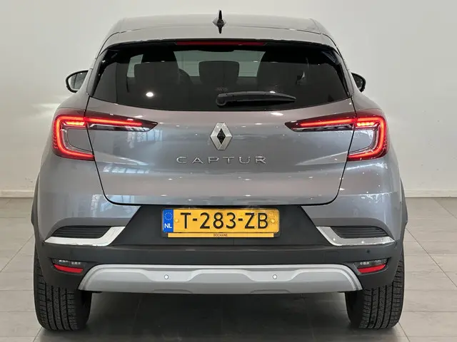 Renault Captur 1.0 TCe 90 Techno 2023 Benzine 16