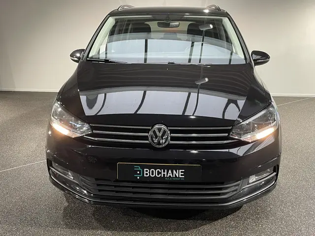 Volkswagen Touran 1.4 TSI Comfortline 7p 2017 Benzine 17