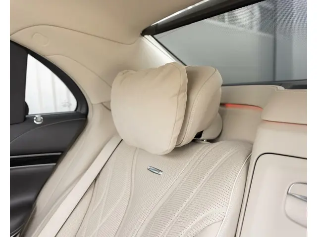 Mercedes-Benz S-Klasse AMG 65 Lang 2016 Benzine 23