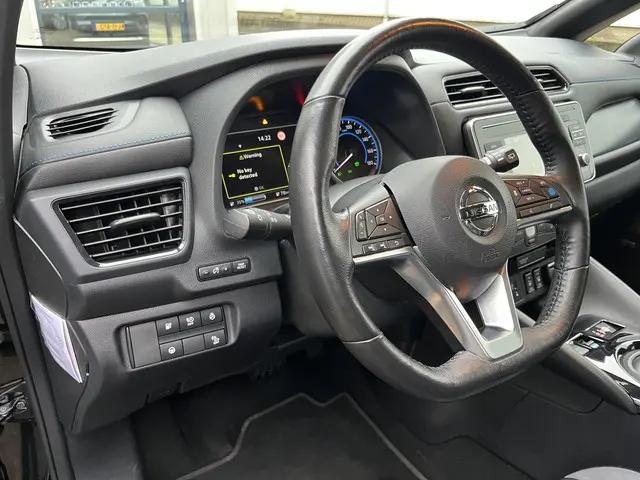 Nissan Leaf Tekna 40 kWh 2019 Elektrisch 65