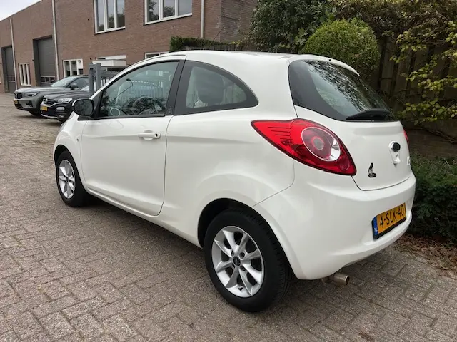 Ford Ka 1.2 Style start/stop 2013 Benzine 4