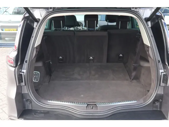 Renault Espace 1.8 TCe Limousin 7p. 2018 Benzine 19