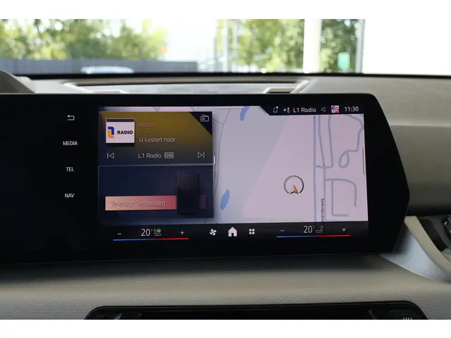 BMW X1 xDrive30e 2024 Hybride Benzine 17