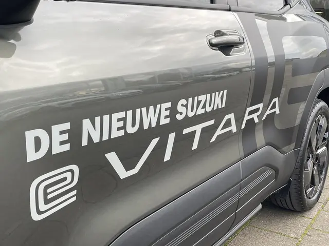 Suzuki e Vitara Style 61 kWh 2026 Elektrisch 6