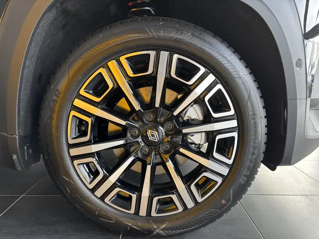 Renault 4 comfort range iconic 52 kWh 2025 Elektrisch 21