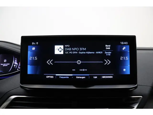 Peugeot 5008 1.2 Turbo GT 2023 Benzine 31