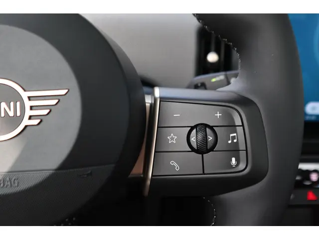 MINI 3-Deurs Cooper C 2025 Benzine 22