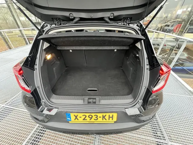 Mitsubishi ASX 1.6 HEV AT Instyle 2023 Hybride Benzine 9