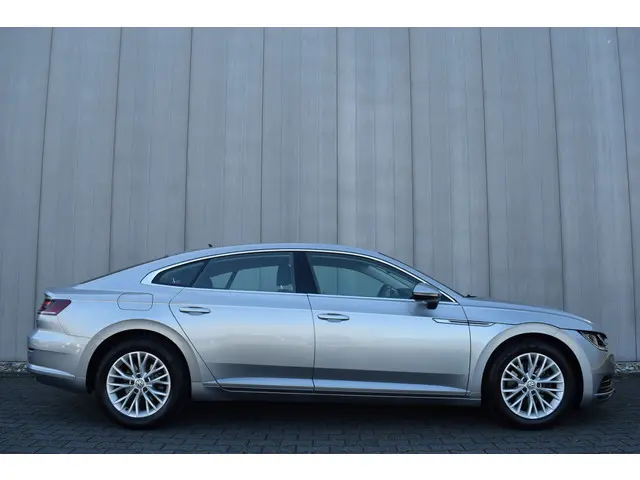 Volkswagen Arteon 1.5 TSi 2018 Benzine 4