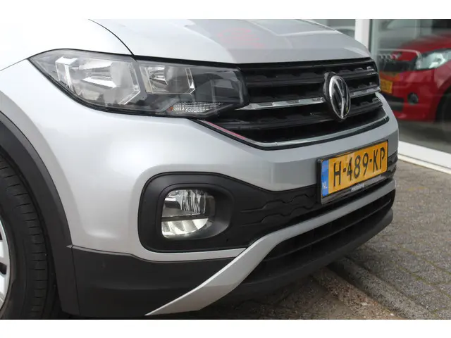 Volkswagen T-Cross 1.0 TSI Life 2020 Benzine 24