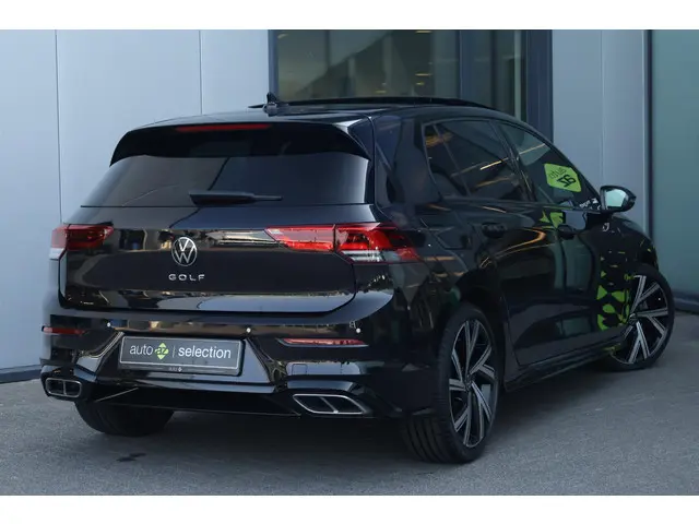 Volkswagen Golf 1.5 eTSI R-Line Business 2021 Benzine 2