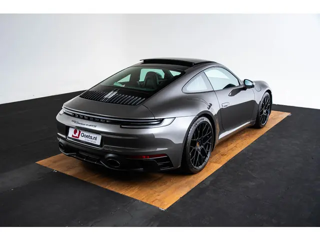 Porsche 911 3.0 Carrera 4 GTS 2022 Benzine 41