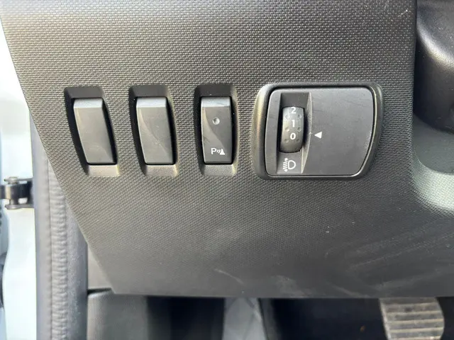 Renault Twingo 0.9 TCe Intens 2020 Benzine 13