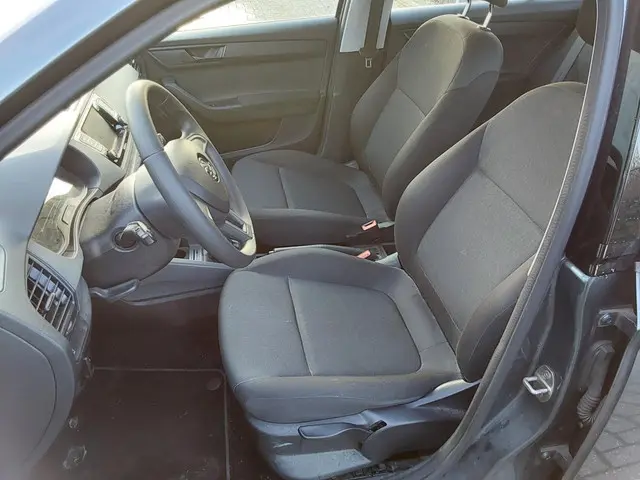 Škoda Fabia 1.0 Active 2019 Benzine 7