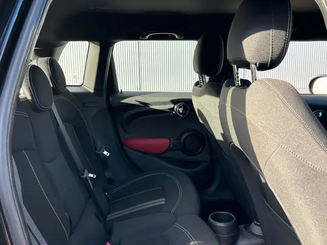 MINI Cooper Mini 1.5 Business (Verkocht) 2017 Benzine 15