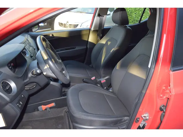 Hyundai i10 1.0i Comfort 2019 Benzine 8