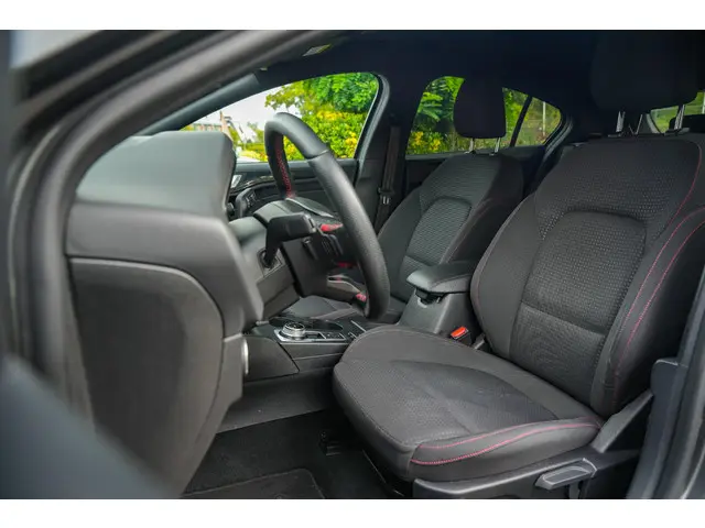 Ford Focus ST Line 2019 Benzine 8