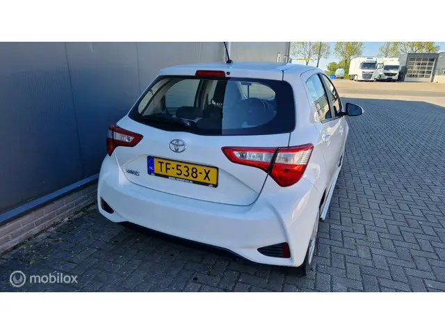 Toyota Yaris 1.0 VVT-i Comfort 2018 Benzine 3