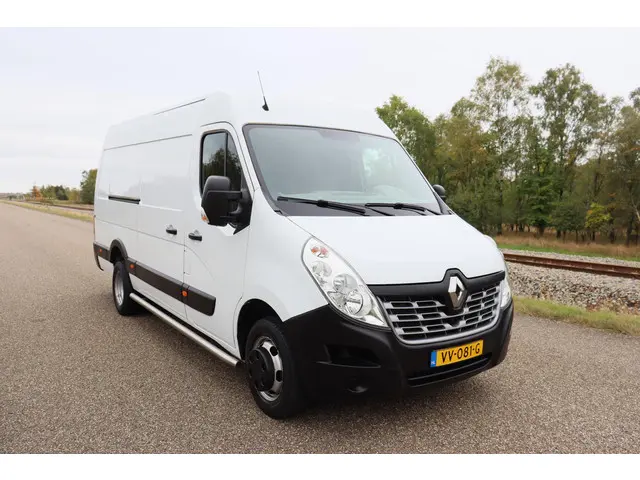 Renault Master T35 2.3 dCi L3H3 DL 2016 Diesel 25