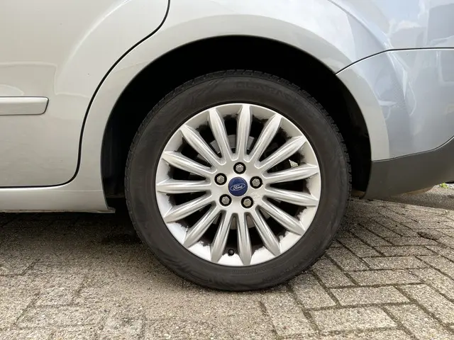 Ford S-Max 1.6 EcoBoost Platinum 2015 Benzine 22