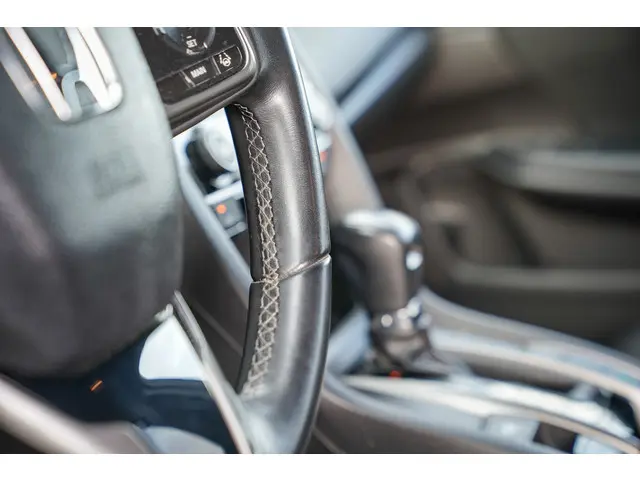 Honda Civic 1.0i VTEC ELEGANCE TURBO 2017 Benzine 18