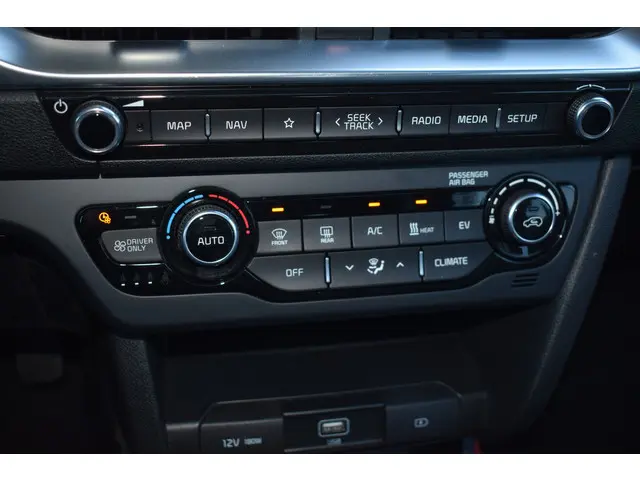 Kia e-Niro DynamicPlusLine 64kWh 3-Fase 2021 Elektrisch 19