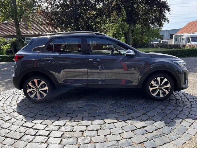 Kia Stonic 1.0 T-GDi DynamicPlusLine 2022 Benzine 5